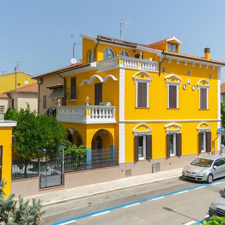 La Casa Di Bianca Bed and Breakfast Follonica Eksteriør billede