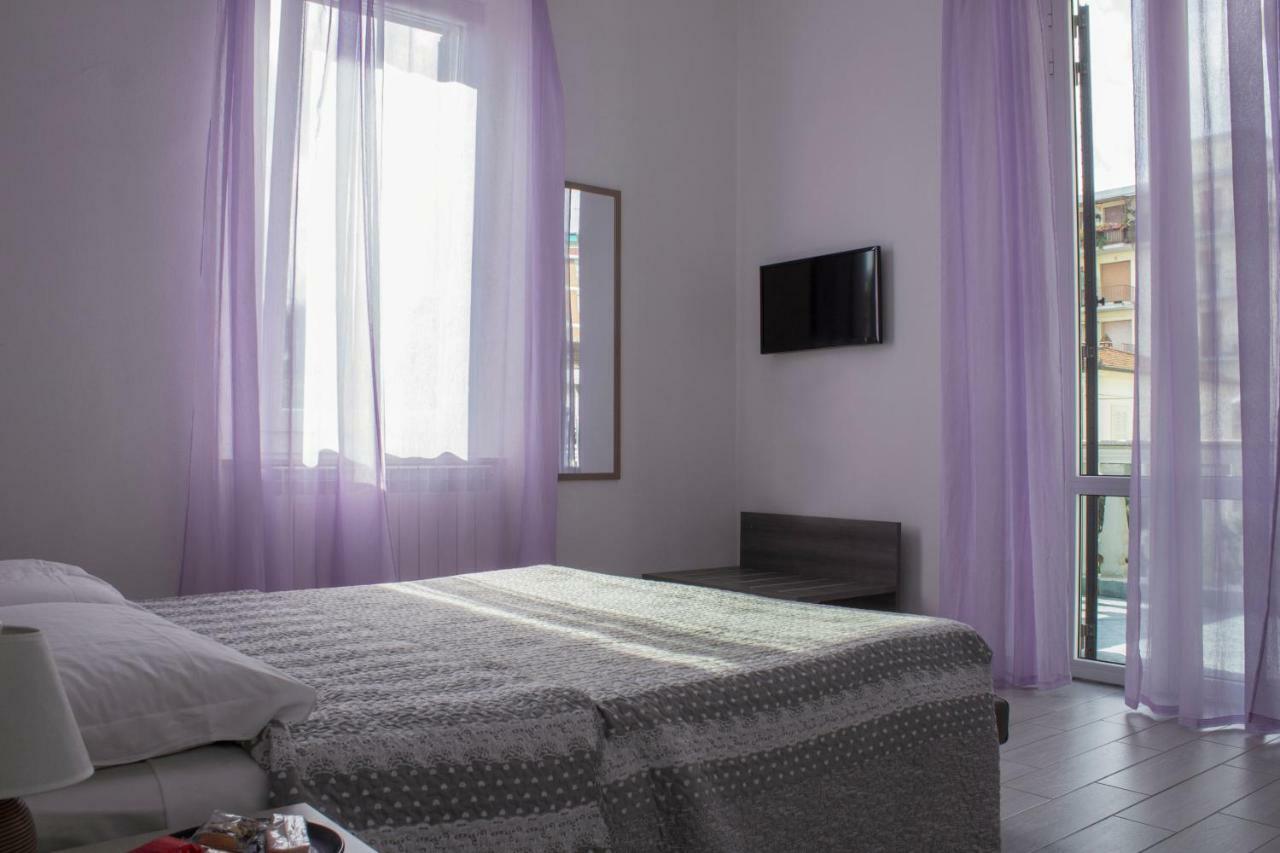 La Casa Di Bianca Bed and Breakfast Follonica Eksteriør billede